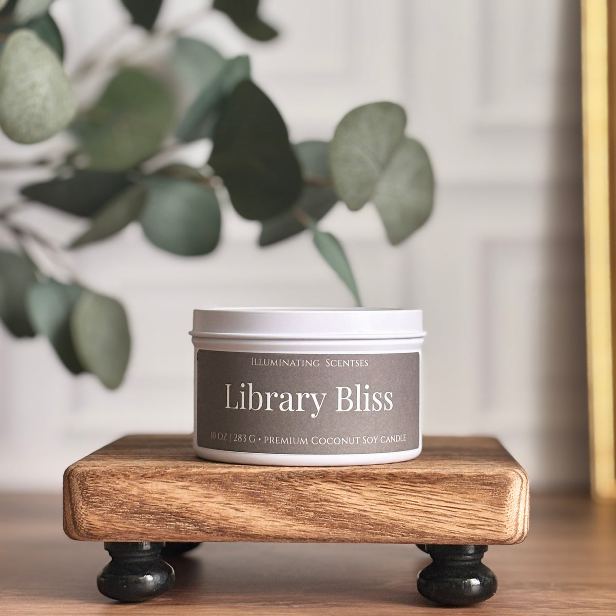 Library Bliss | Teakwood + Leather Candle